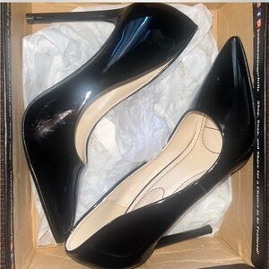 Anne Michelle Glossy Black Heels